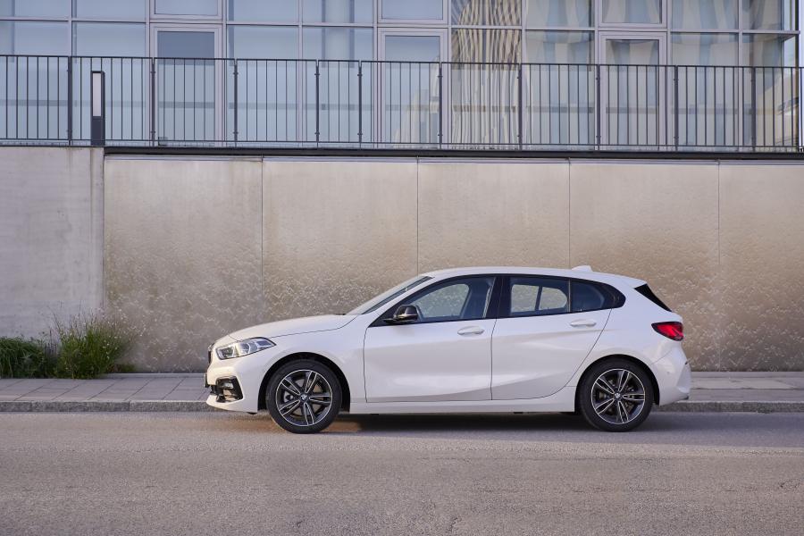  BMW 118d Sportline (F40) 2019 года  (WW) (фото 30 из 89)